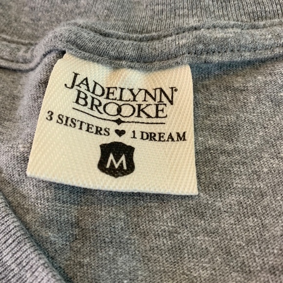 Stranger Things tee size Medium the original gang - Picture 6 of 7